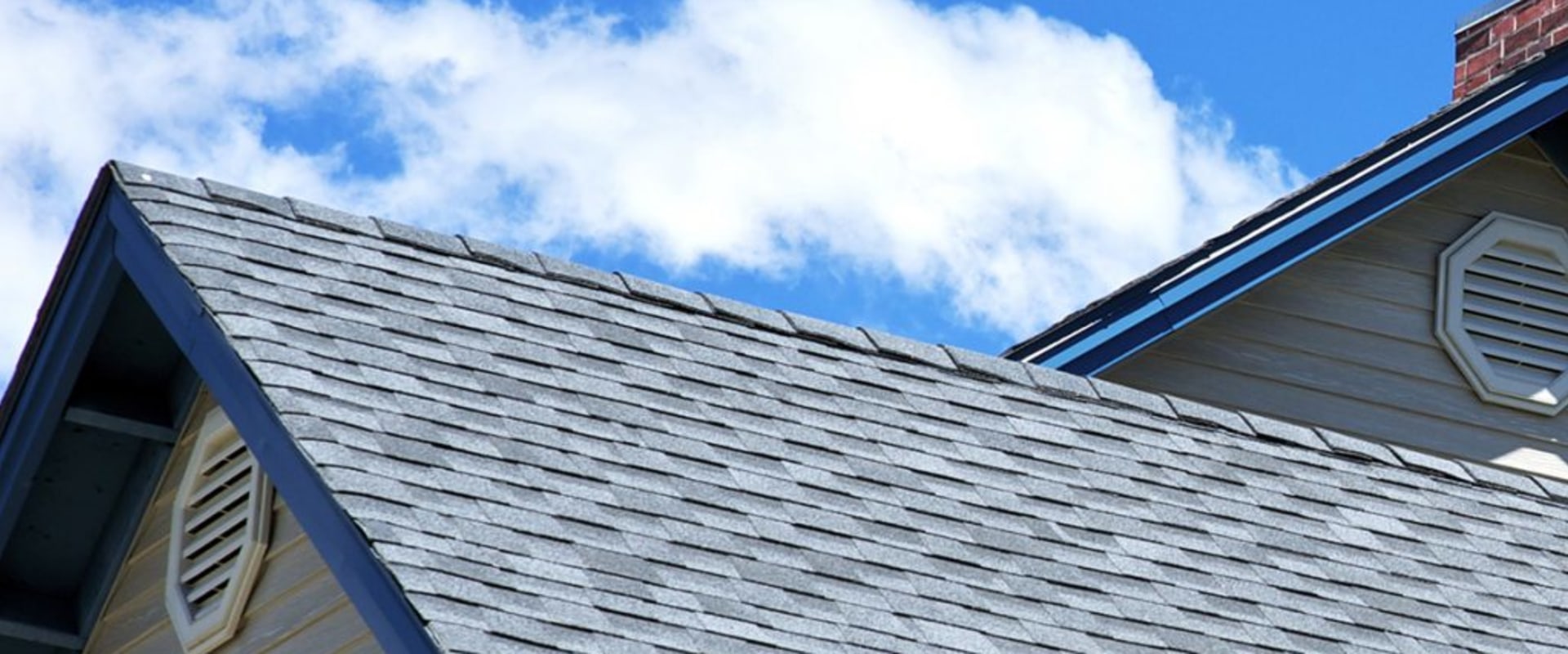 Licensing and Insurance for Roofing, Siding, and Window Contractors